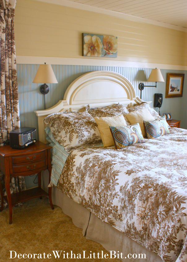  DecorateWithaLittleBit.com master bedroom