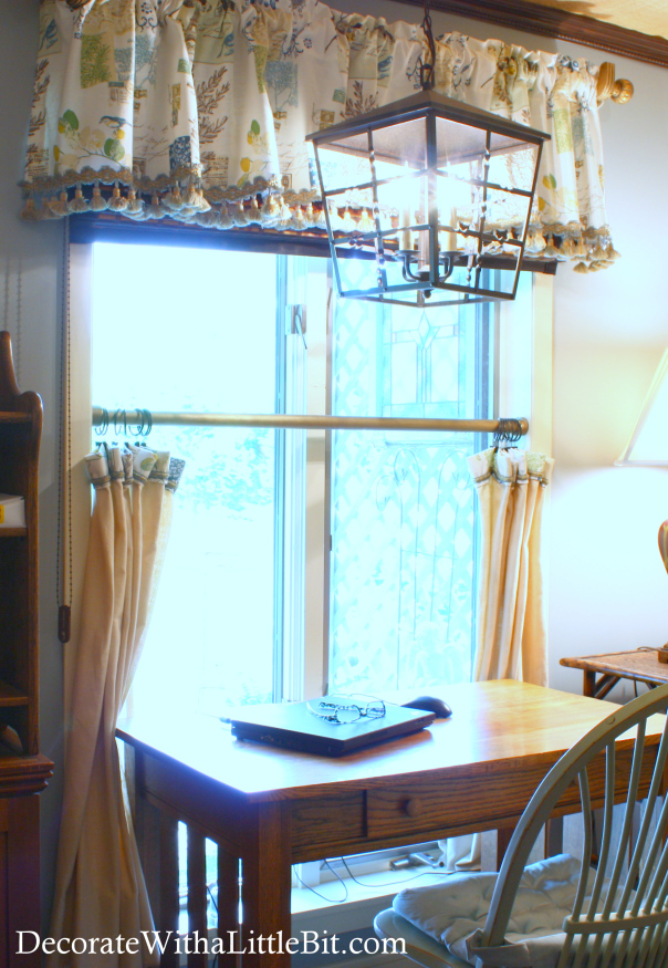 DecorateWithaLittleBit.com Home Office window treatment